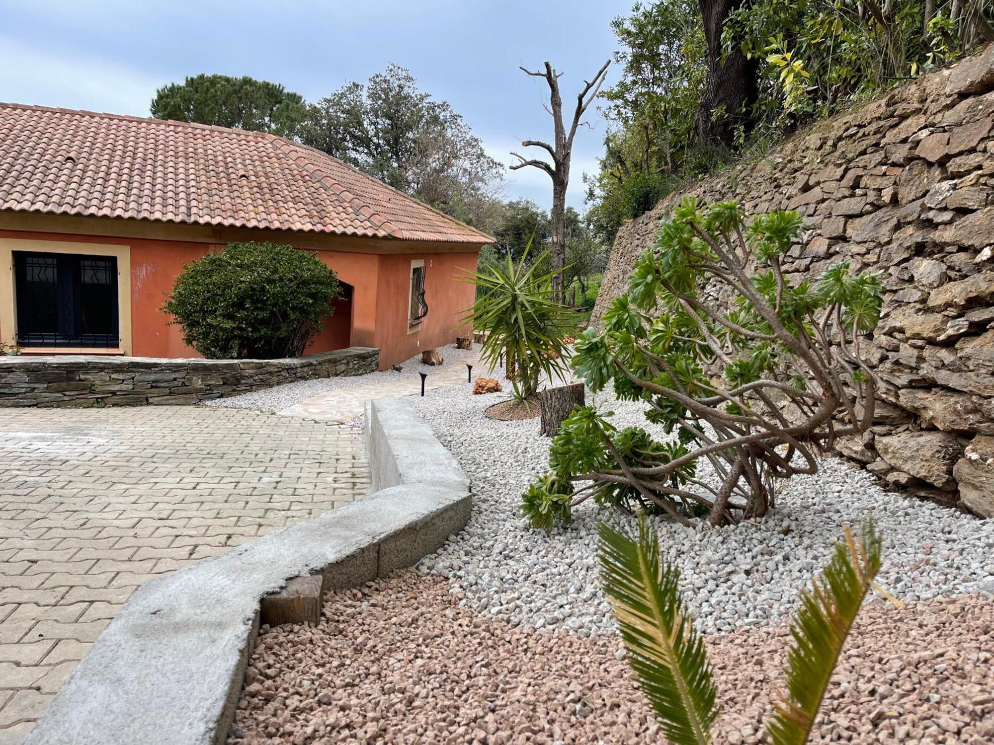 Carpediem_Corsica Poggio-d'Oletta Buitenkant foto